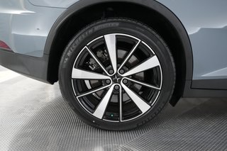 2022 Polestar 2 — photo 7 of 21