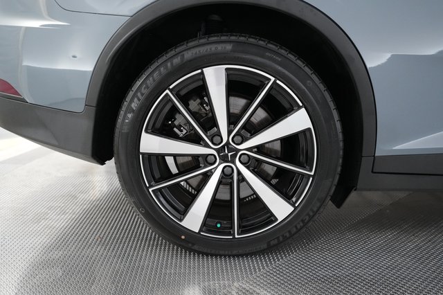 2022 Polestar 2 — photo 7 of 21
