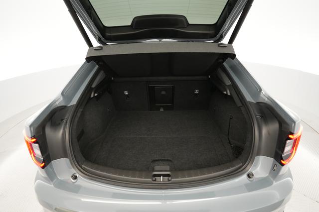 2022 Polestar 2 — photo 6 of 21