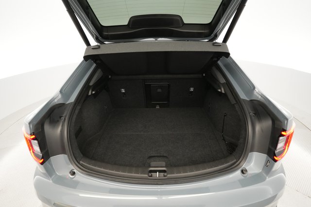 2022 Polestar 2 — photo 6 of 21