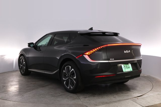 2024 Kia EV6 — photo 13 of 22