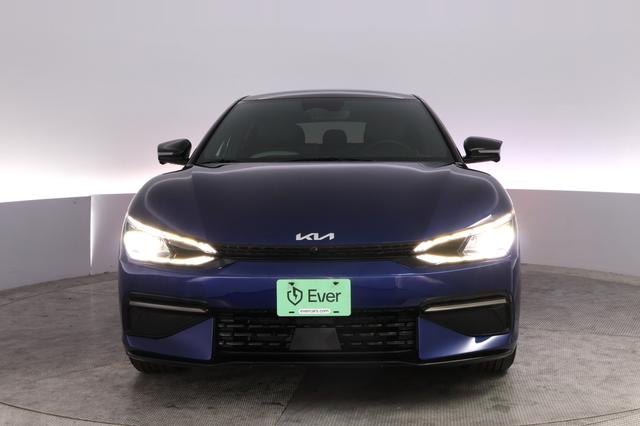 2024 Kia EV6 — photo 9 of 24