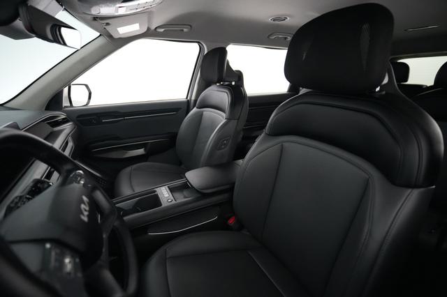 2024 Kia EV9 — photo 3 of 23