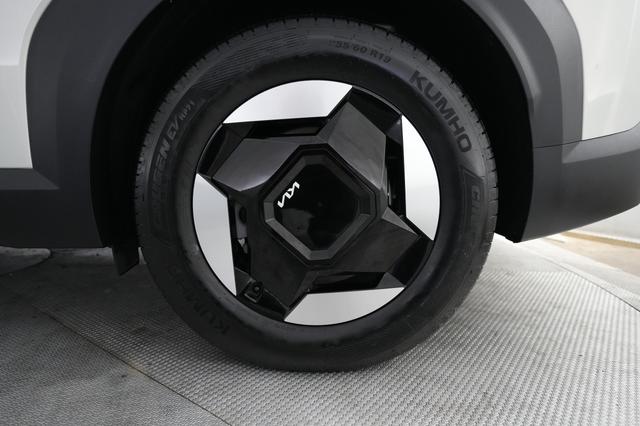 2024 Kia EV9 — photo 7 of 23