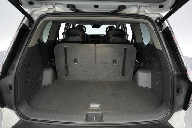 2024 Kia EV9 — photo 6 of 23
