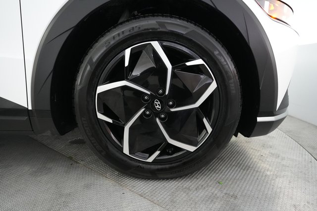 2024 Hyundai IONIQ 5 — photo 16 of 24