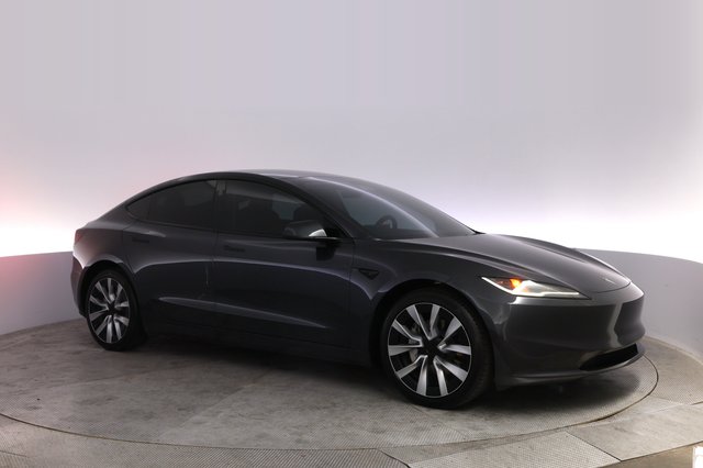 2024 Tesla Model 3 — photo 11 of 24