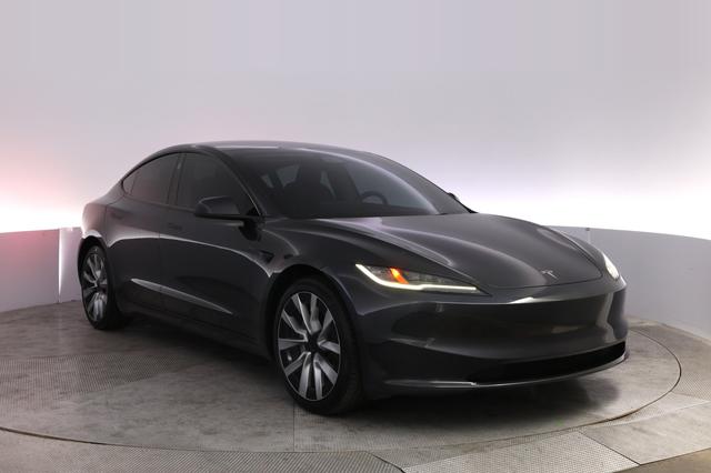 2024 Tesla Model 3 — photo 10 of 24