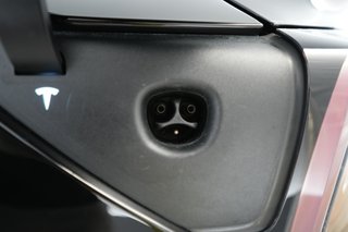 2021 Tesla Model 3 — photo 8 of 24