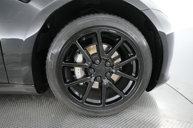 2021 Tesla Model 3 — photo 16 of 24