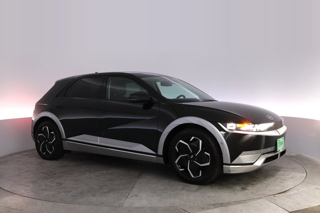 2024 Hyundai IONIQ 5 — photo 11 of 21