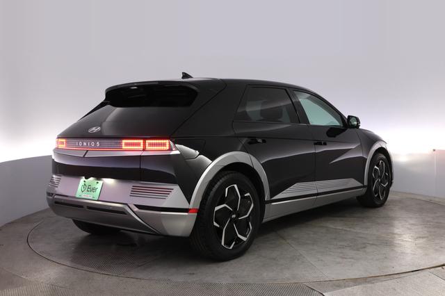 2024 Hyundai IONIQ 5 — photo 2 of 21
