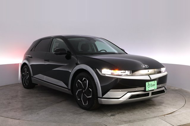 2024 Hyundai IONIQ 5 — photo 10 of 21