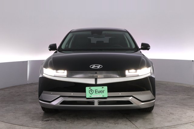 2024 Hyundai IONIQ 5 — photo 9 of 21