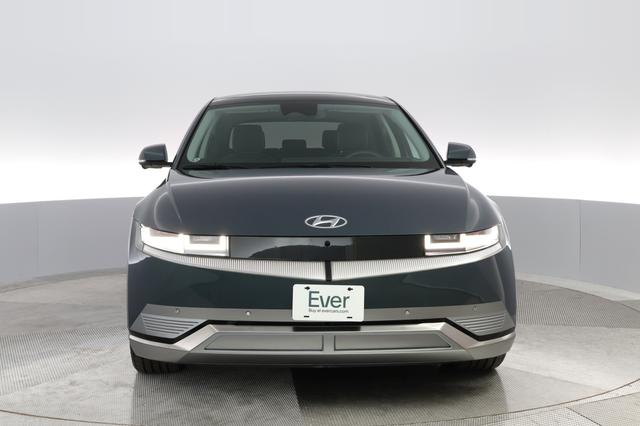 2023 Hyundai IONIQ 5 — photo 5 of 33