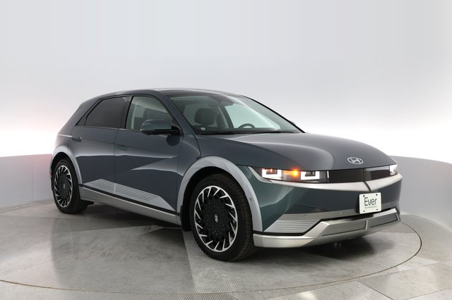 2023 Hyundai IONIQ 5 — photo 6 of 33
