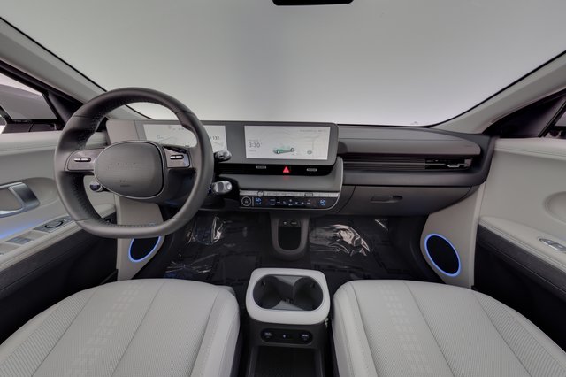 2024 Hyundai IONIQ 5 — photo 21 of 26