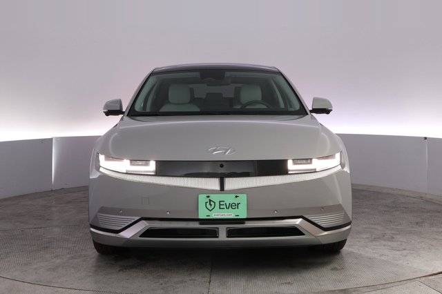 2024 Hyundai IONIQ 5 — photo 9 of 26