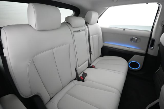 2024 Hyundai IONIQ 5 — photo 4 of 26