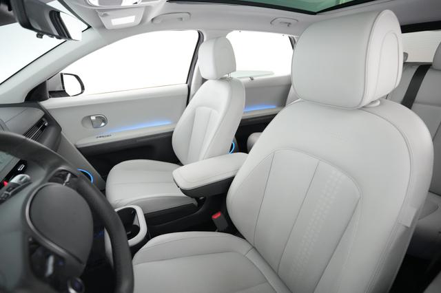 2024 Hyundai IONIQ 5 — photo 3 of 26