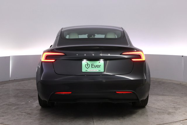 2025 Tesla Model 3 — photo 12 of 21