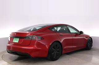 2022 Tesla Model S — photo 2 of 26