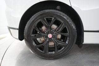 2023 Jaguar I-Pace — photo 7 of 25