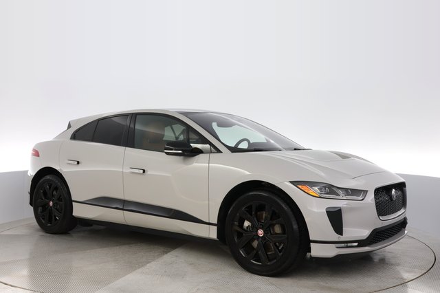2023 Jaguar I-Pace — photo 11 of 25