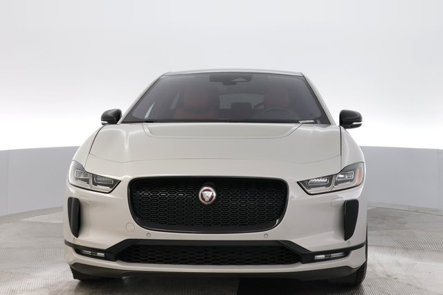 2023 Jaguar I-Pace — photo 9 of 25