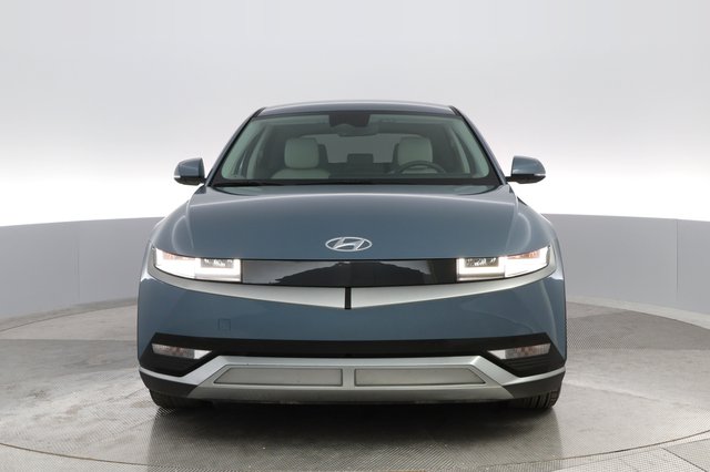 2023 Hyundai IONIQ 5 — photo 5 of 31