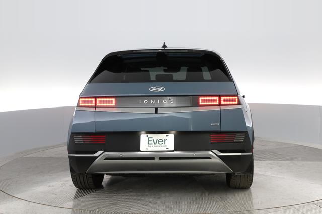 2023 Hyundai IONIQ 5 — photo 9 of 31