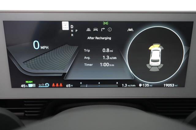 2023 Hyundai IONIQ 5 — photo 4 of 31
