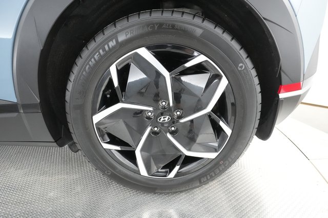 2023 Hyundai IONIQ 5 — photo 13 of 31