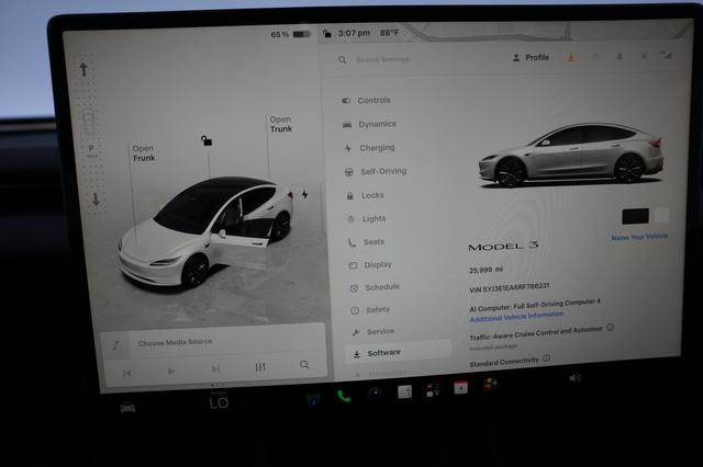 2024 Tesla Model 3 — photo 5 of 23