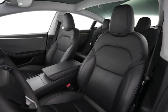 2024 Tesla Model 3 — photo 3 of 23