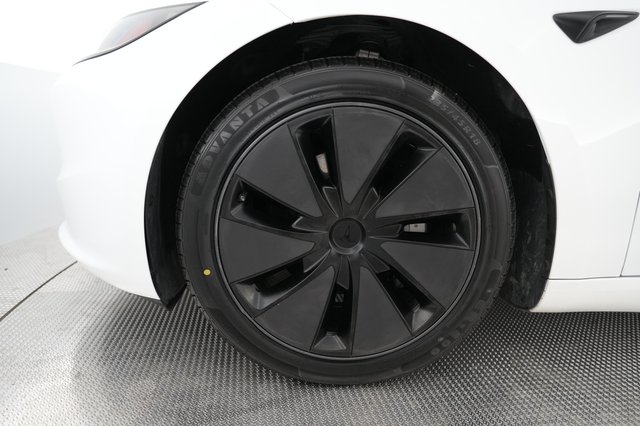 2024 Tesla Model 3 — photo 16 of 23
