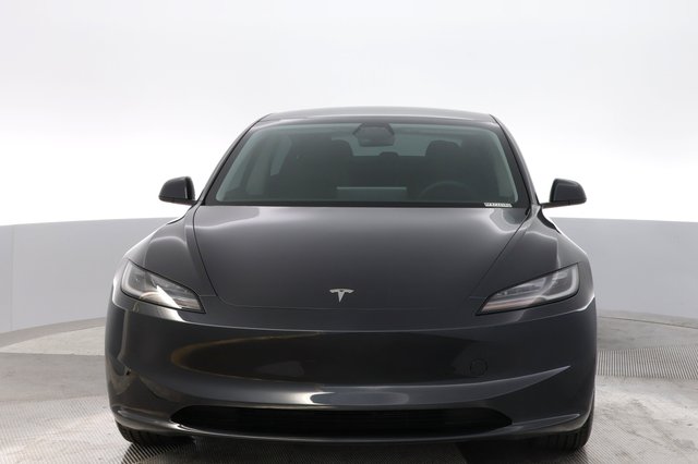 2024 Tesla Model 3 — photo 9 of 21