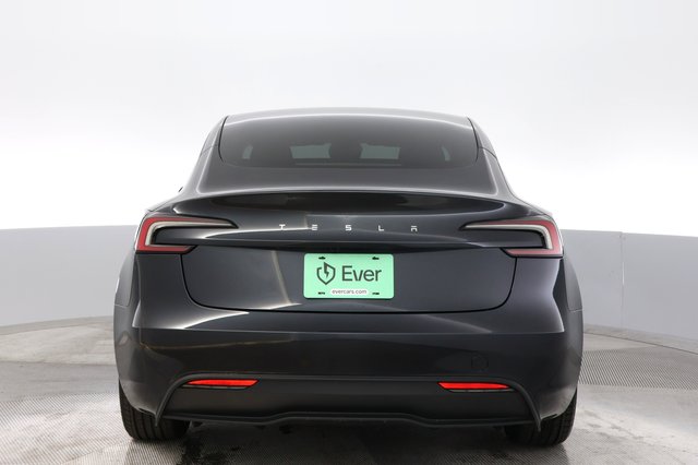 2024 Tesla Model 3 — photo 12 of 21