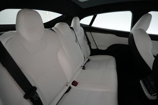 2024 Tesla Model S — photo 4 of 19