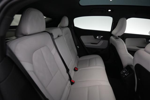 2024 Polestar 2 — photo 4 of 19