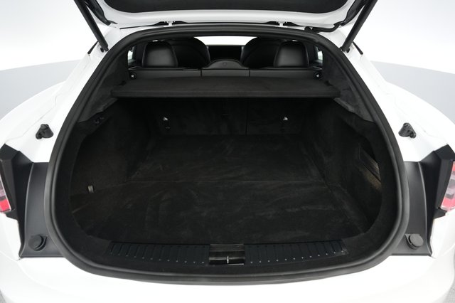 2022 Tesla Model S — photo 6 of 24