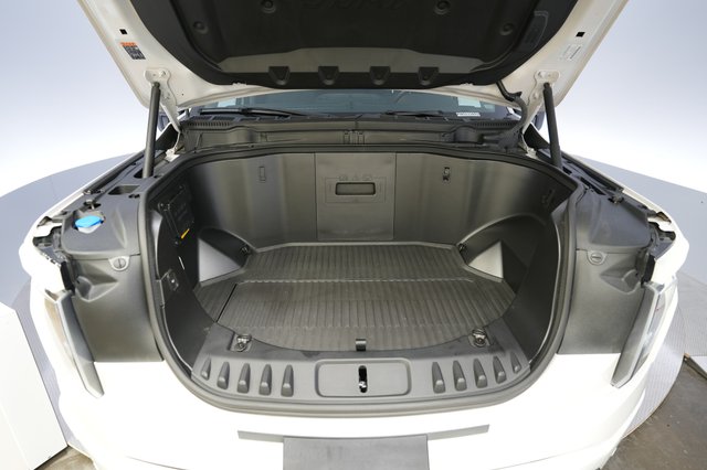 2023 Ford F-150 Lightning — photo 14 of 15