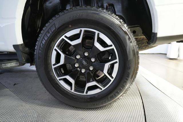2023 Ford F-150 Lightning — photo 7 of 15