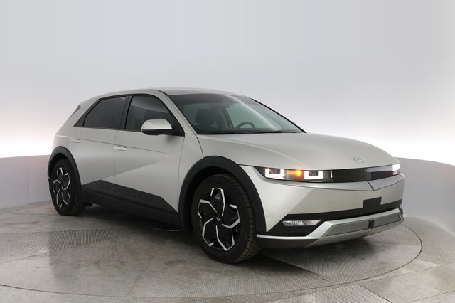 2024 Hyundai IONIQ 5 — photo 7 of 29