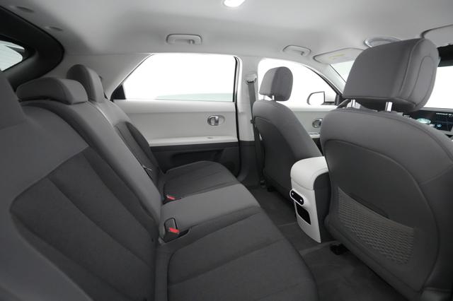 2024 Hyundai IONIQ 5 — photo 4 of 29