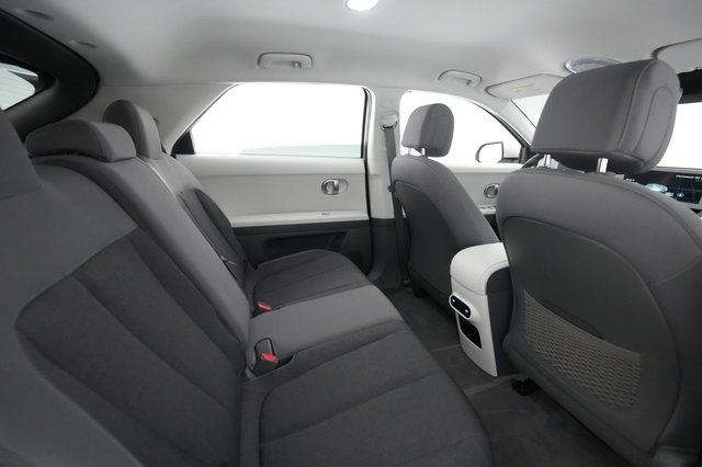 2024 Hyundai IONIQ 5 — photo 4 of 29