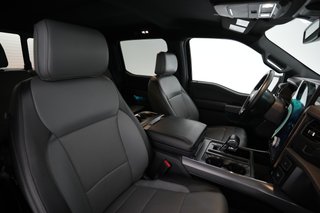 2023 Ford F-150 Lightning — photo 12 of 18