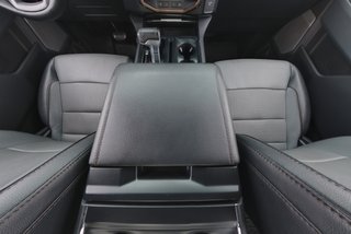 2023 Ford F-150 Lightning — photo 16 of 18