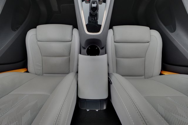 2023 Polestar 2 — photo 22 of 24