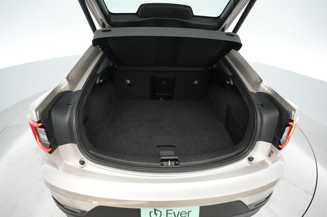 2023 Polestar 2 — photo 6 of 24